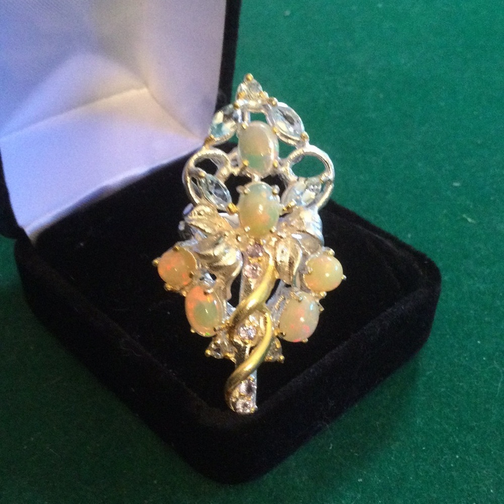 Outstanding Elegance, Genuine Natural Fiery Opal Ring - Picture 3 of 15